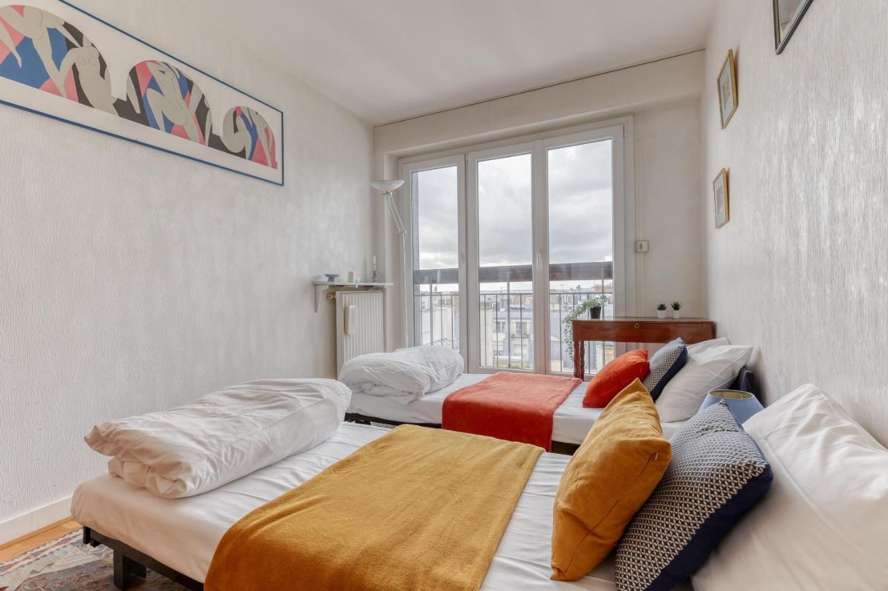 Large And Bright 2 Bdrs Flat With View - Paris 20 Lägenhet Exteriör bild