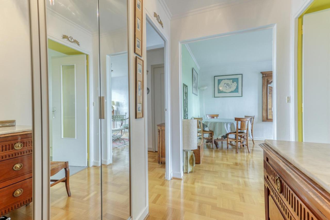 Large And Bright 2 Bdrs Flat With View - Paris 20 Lägenhet Exteriör bild